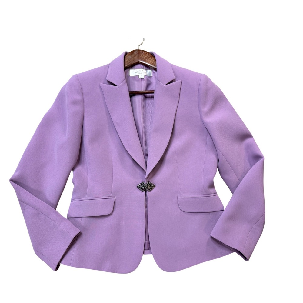 Tahari Arthur S. Levine Blazer Womens 6P Purple Excellent Ornate Clasp Petite